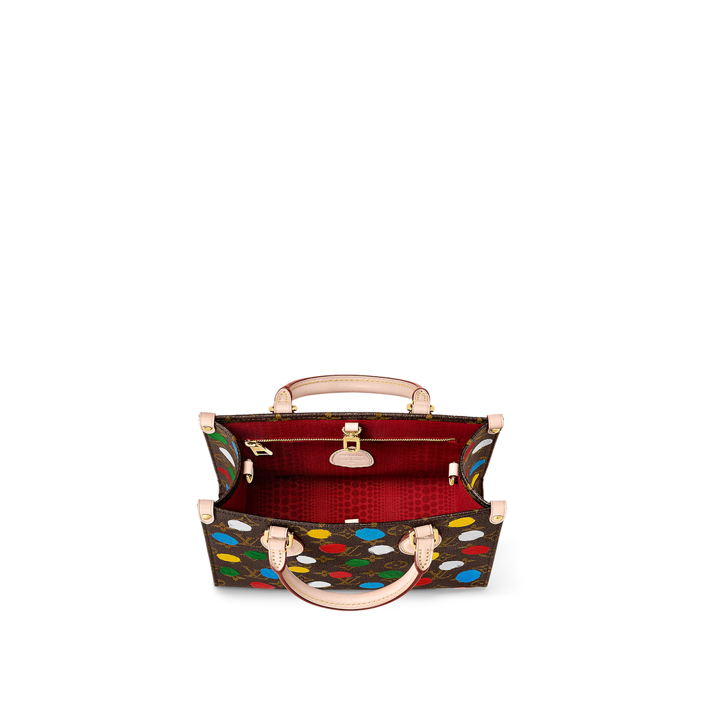 Louis Vuitton M46380 LV x YK OnTheGo PM