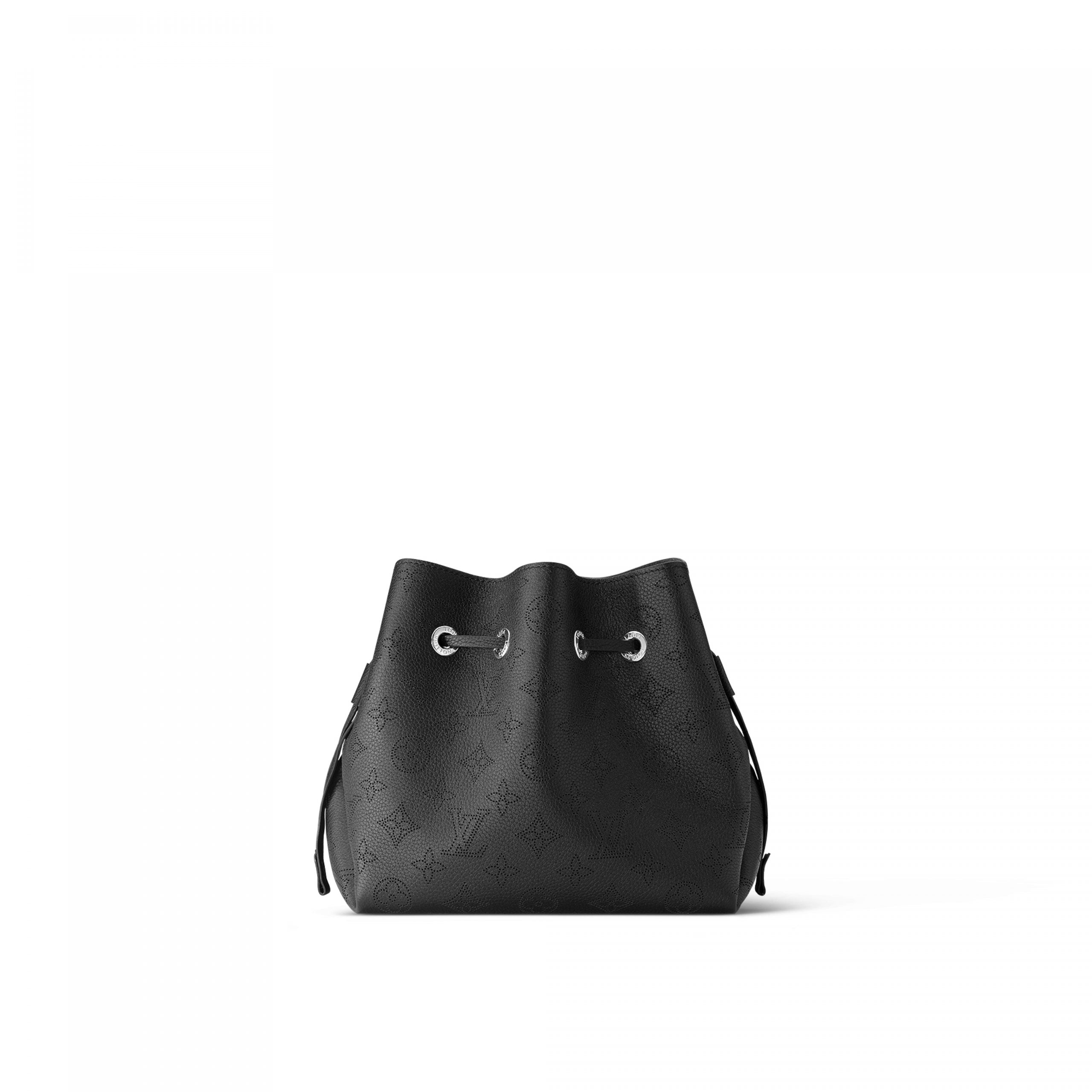 Louis Vuitton M57070 Bella Black
