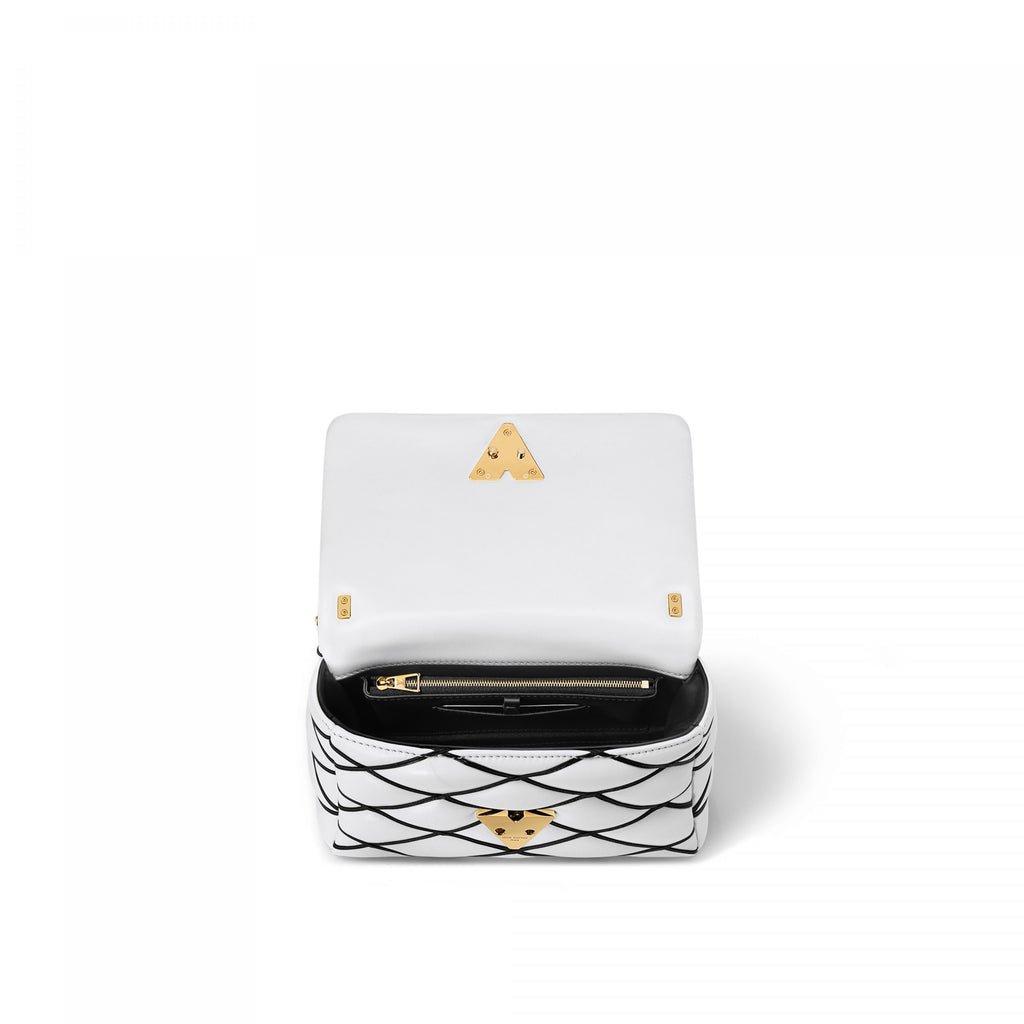 Louis Vuitton M22890 GO-14 MM White/Black