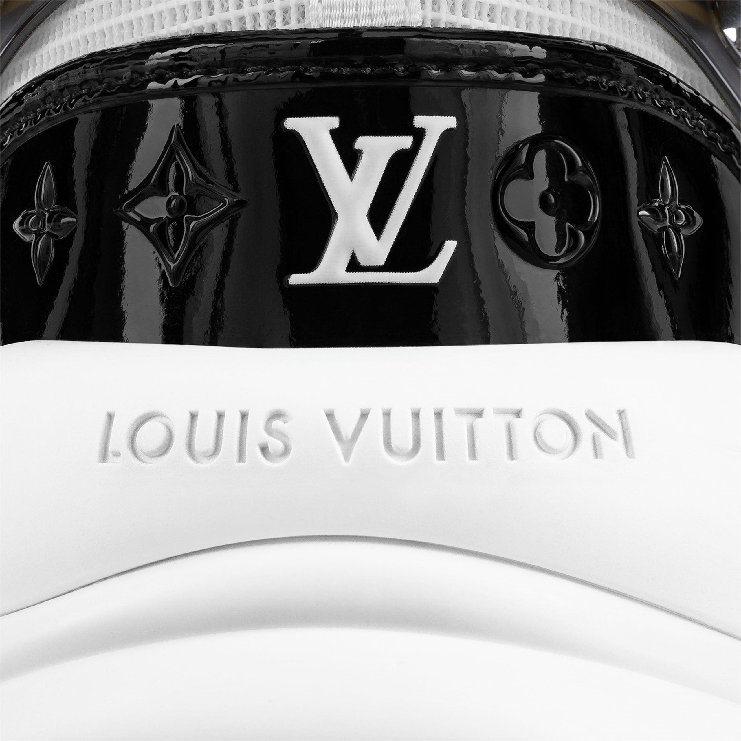 Louis Vuitton LV Run 55 Sneaker Monogram Flowers White 1AASDF