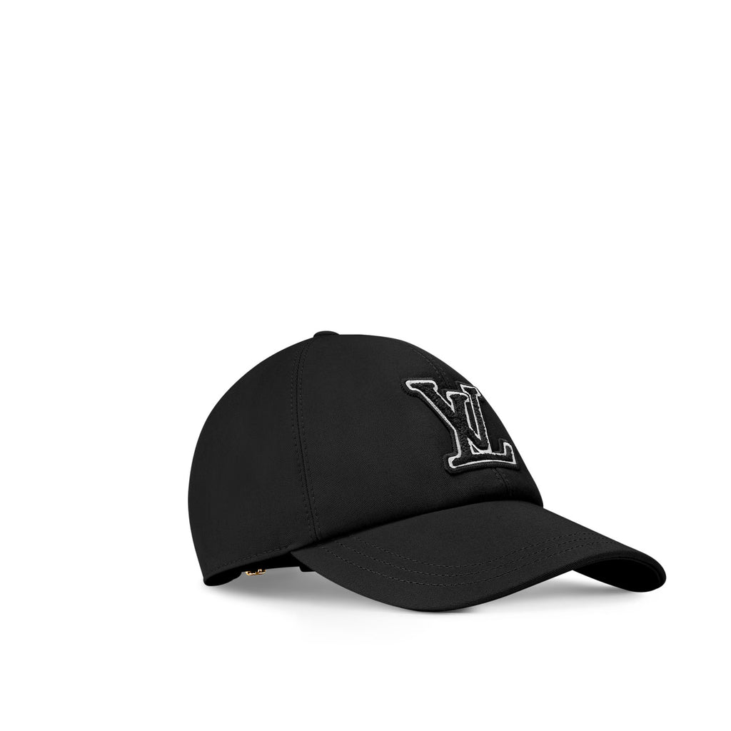 Louis Vuitton M7282M LV Signature Cap