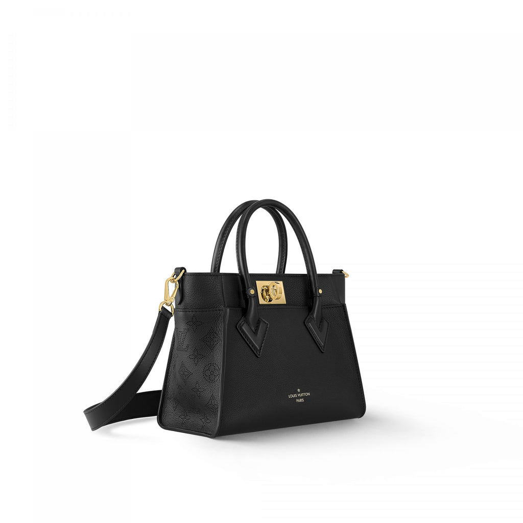 Louis Vuitton M21546 On My Side PM Black