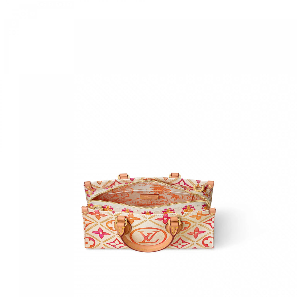 Louis Vuitton M25318 OnTheGo East West Coral