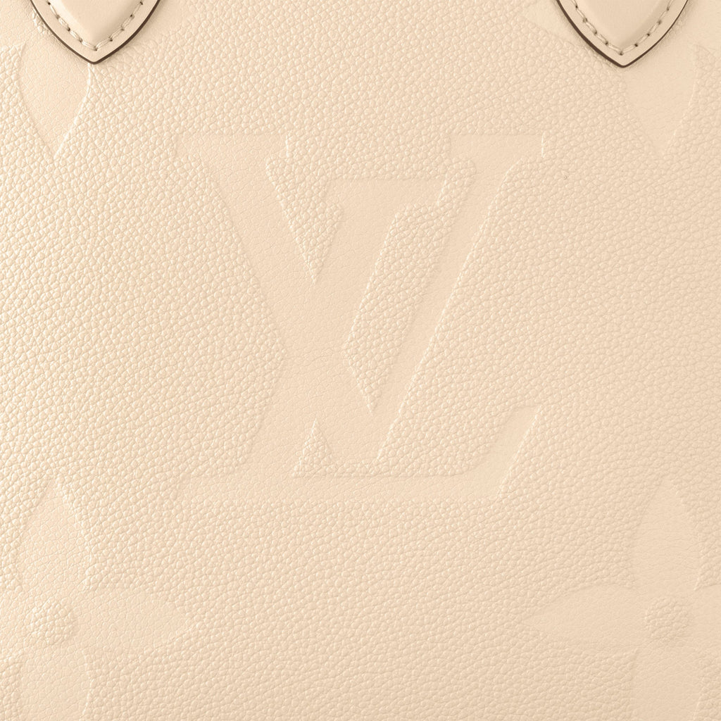 Louis Vuitton OnTheGo MM M46531 Crème Beige