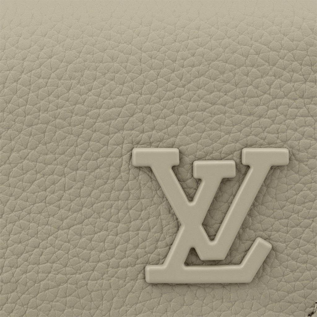Louis Vuitton M82410 Slender Pilot Sage